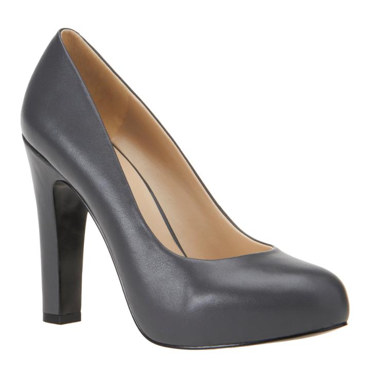 Nine West Sobold Pumps