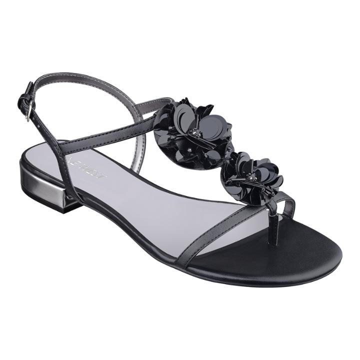 Nine West Warsha T-strap Flat Sandals