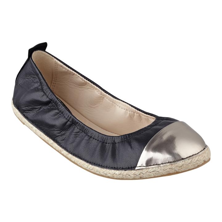 Nine West Quotie Cap Toe Ballet Flats