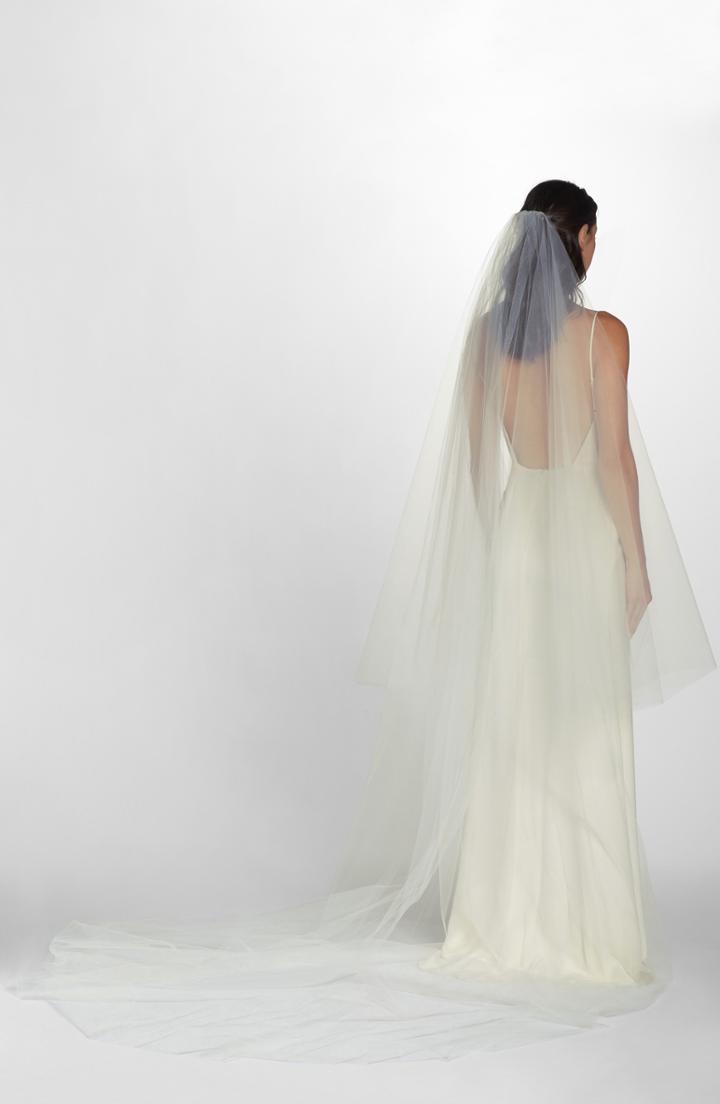 Wedding Belles New York Mia Raw Edge Cathedral Veil, Size - Ivory