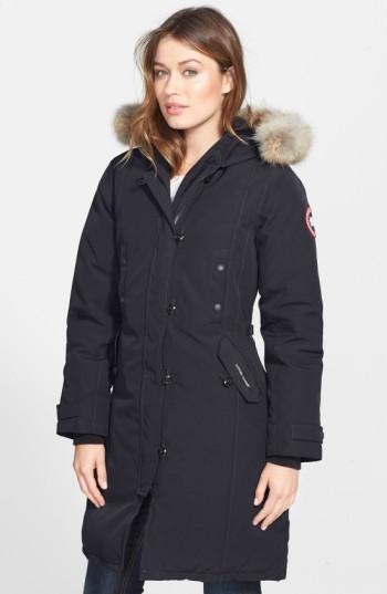 Women's Canada Goose Kensington Slim Fit Down Parka With Genuine Coyote Fur Trim, Size - Blue