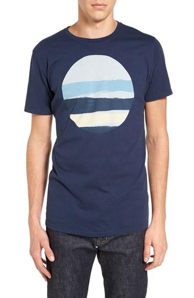 Men's Vestige Ripped Circle Graphic T-shirt