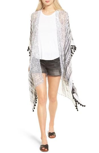Women's Accessory Street Geo Print Tassel Wrap