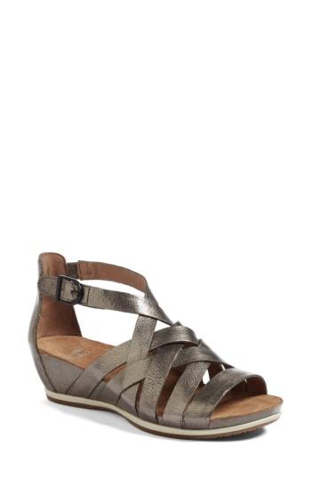 Women's Dansko Vivian Gladiator Sandal .5-10us / 40eu M - Metallic