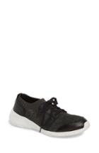 Women's Hush Puppies Cypress Knit Sneaker .5 M - Black