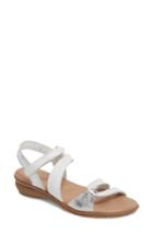 Women's Tamaris Pepa Sandal Eu - White