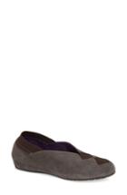 Women's Gucci Brixton Convertible Loafer Us / 40eu - Pink