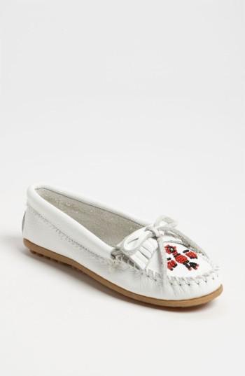 Women's Minnetonka 'thunderbird Ii' Moccasin M - White
