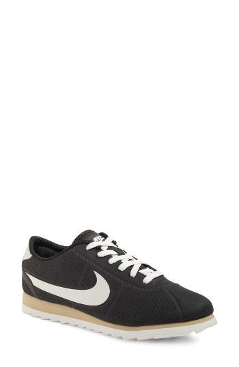 Women's Nike 'cortez Ultra Moire' Sneaker M - Black