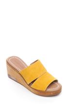 Women's Bernardo Kara Wedge Sandal M - Yellow