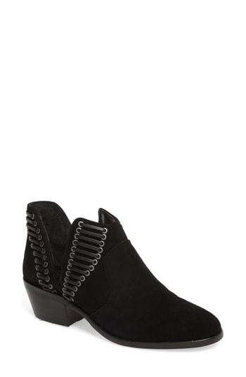 Women's Vince Camuto Pevista Bootie M - Black