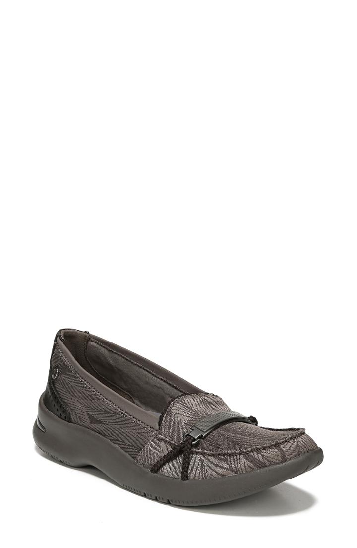 Women's Bzees Abby Cloud Technology Loafer .5 M - Brown