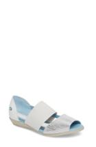 Women's Cloud Canary Dunkan Flat .5-6us / 36eu - White