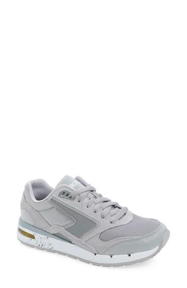 Women's Brooks 'fusion' Sneaker .5 B - Grey