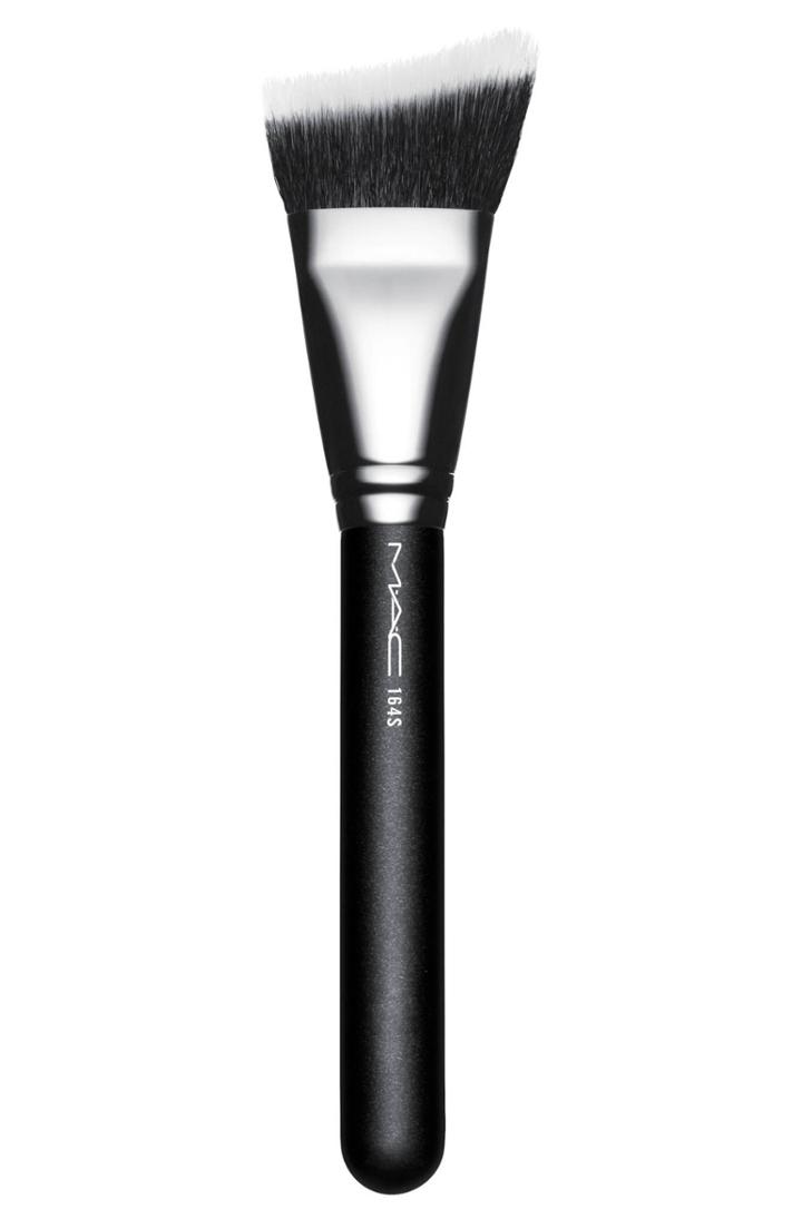 Mac 164s Synthetic Duo Fibre Curved Sculpting Brush