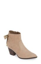 Women's Bella Vita Elka Bow Bootie .5 M - Beige