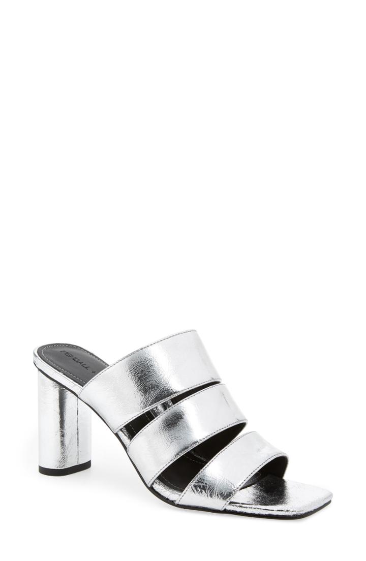 Women's Kendall + Kylie Leila 3 Band Sandal M - Metallic