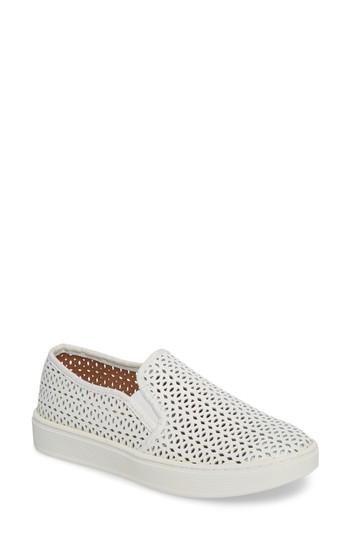 Women's Sofft Somers Ii Slip-on Sneaker M - White