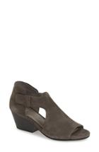 Women's Eileen Fisher 'iris' Sandal .5 M - Grey