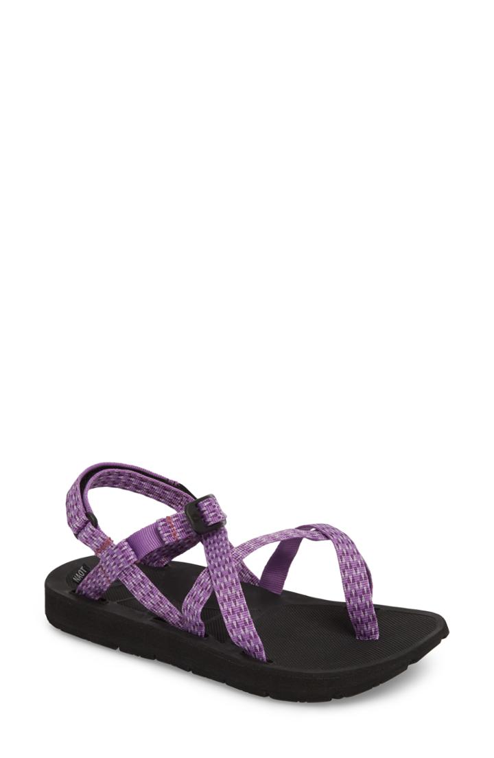 Women's Naot Shore Sandal Us / 37eu - Purple