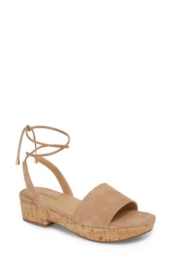 Women's Vaneli Saba Platform Sandal .5 M - Beige