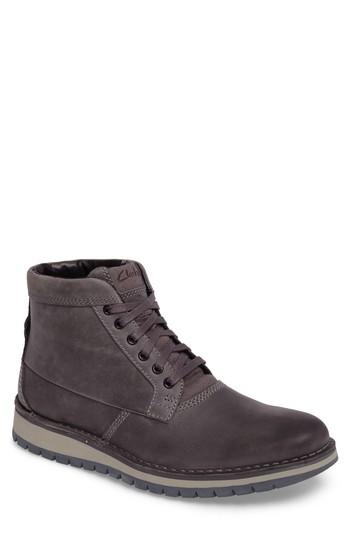 Men's Clarks Varby Plain Toe Boot M - Grey