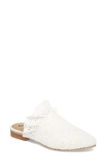 Women's Free People Eyelet Sienna Mule Us / 36eu - White