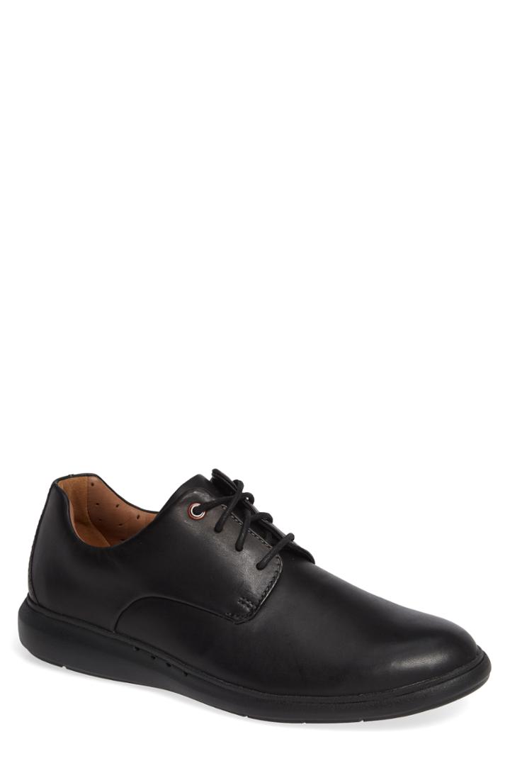 Men's Clarks Un Voyage Plain Toe Derby M - Black