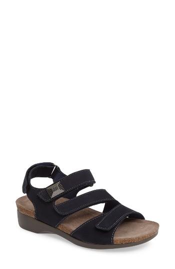 Women's Munro Antila Sandal .5 M - Blue