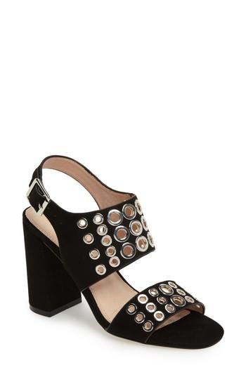 Women's Topshop Nadia Rivet Block Heel Sandal .5us / 38eu - Black