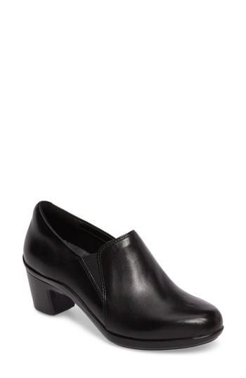 Women's Aravon Lexee Bootie B - Black