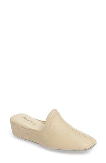 Women's Daniel Green Glamour Scuff Slipper .5 M - Beige