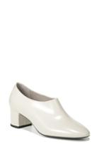 Women's Via Spiga Josie Pump M - White