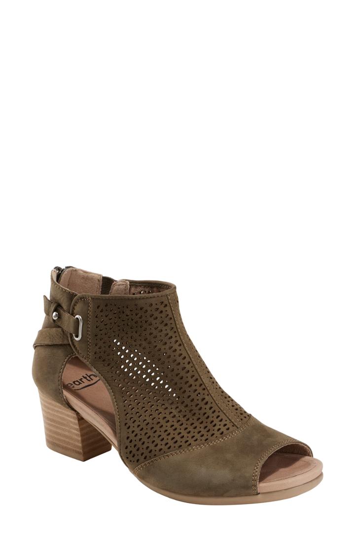 Women's Earth Sahara Sandal M - Green