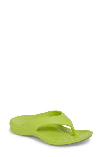 Women's Aetrex Lynco Flip Flop M - Green