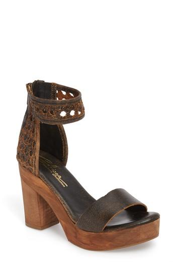 Women's Sbicca Daytrip Woven Platform Sandal M - Brown