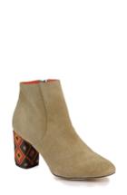 Women's Band Of Gypsies Wild Heart Bootie M - Brown