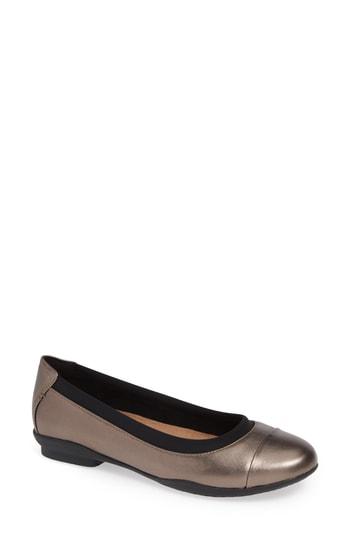 Women's Clarks Nenneh Garden Flat .5 M - Metallic