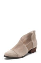 Women's Blondo Izzy Waterproof Bootie .5 M - Beige