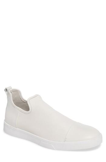 Men's Calvin Klein Innes Slip-on Sneaker .5 M - White
