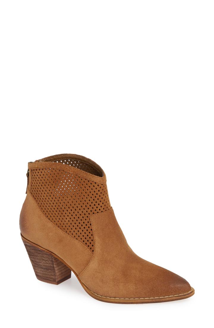 Women's Treasure & Bond Boone Perforated Western Bootie .5 M - Brown