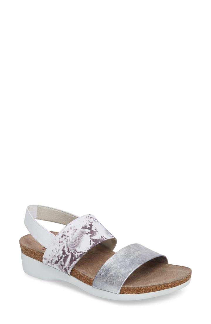 Women's Munro 'pisces' Sandal M - Black