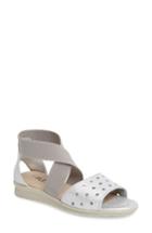 Women's The Flexx Fan Fair Sandal M - Metallic