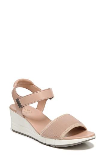 Women's Naturalizer Irena Wedge Sandal N - Pink