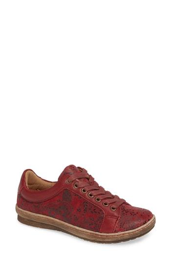 Women's Comfortiva Caledonia Sneaker .5 M - Red