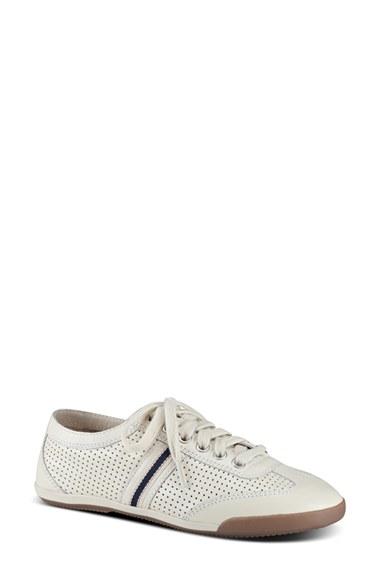 Women's Ed Ellen Degeneres 'escondido' Sneaker M - White