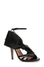 Women's Valentino Garavani Rockstud T-strap Sandal .5us / 38.5eu - Beige