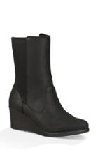 Women's Ugg Coraline Bootie .5 M - Black