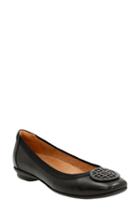 Women's Clarks 'candra Blush' Flat .5 W - Black