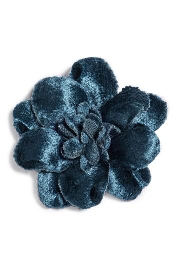 Men's Hook + Albert Velvet Lapel Flower
